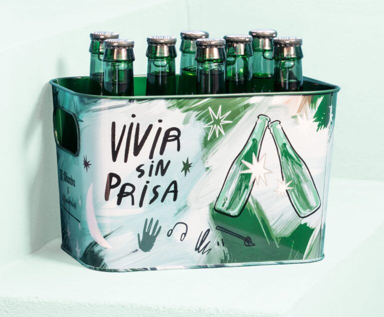 Cervezas Alhambra y Viviana Grandona